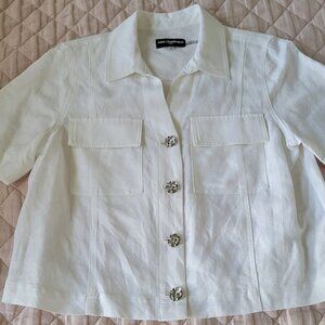 White Karl Lagerfeld Boxy cropped short sleeve size small shirt.